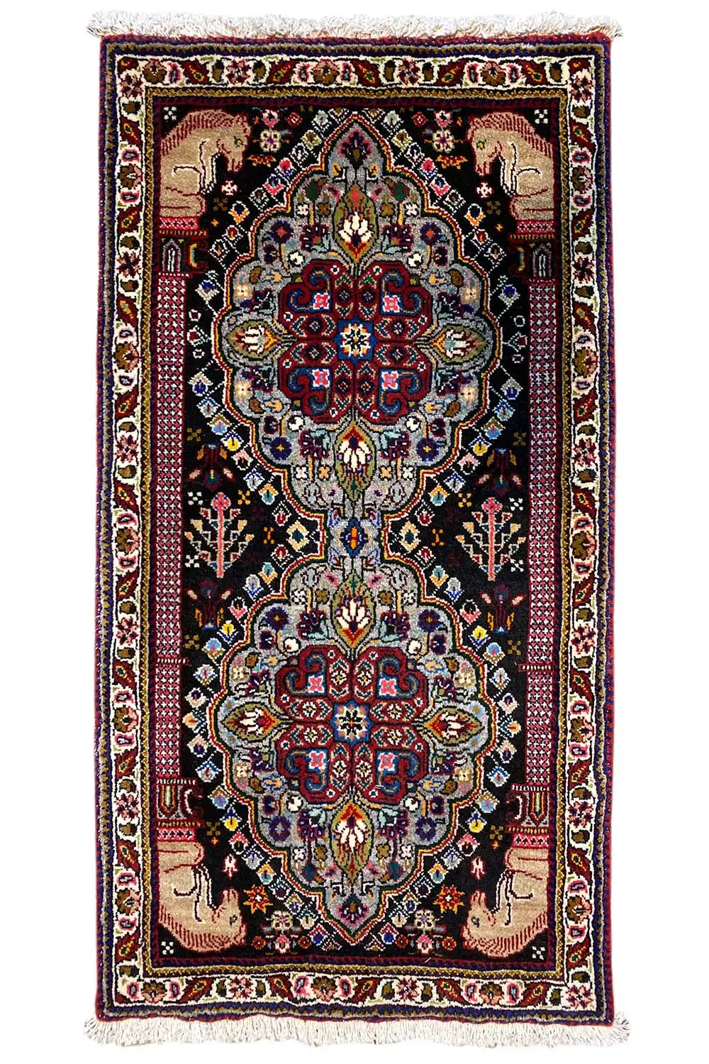 Oriental Shiraz Qashqai rug with red and blue medallion, fringe.