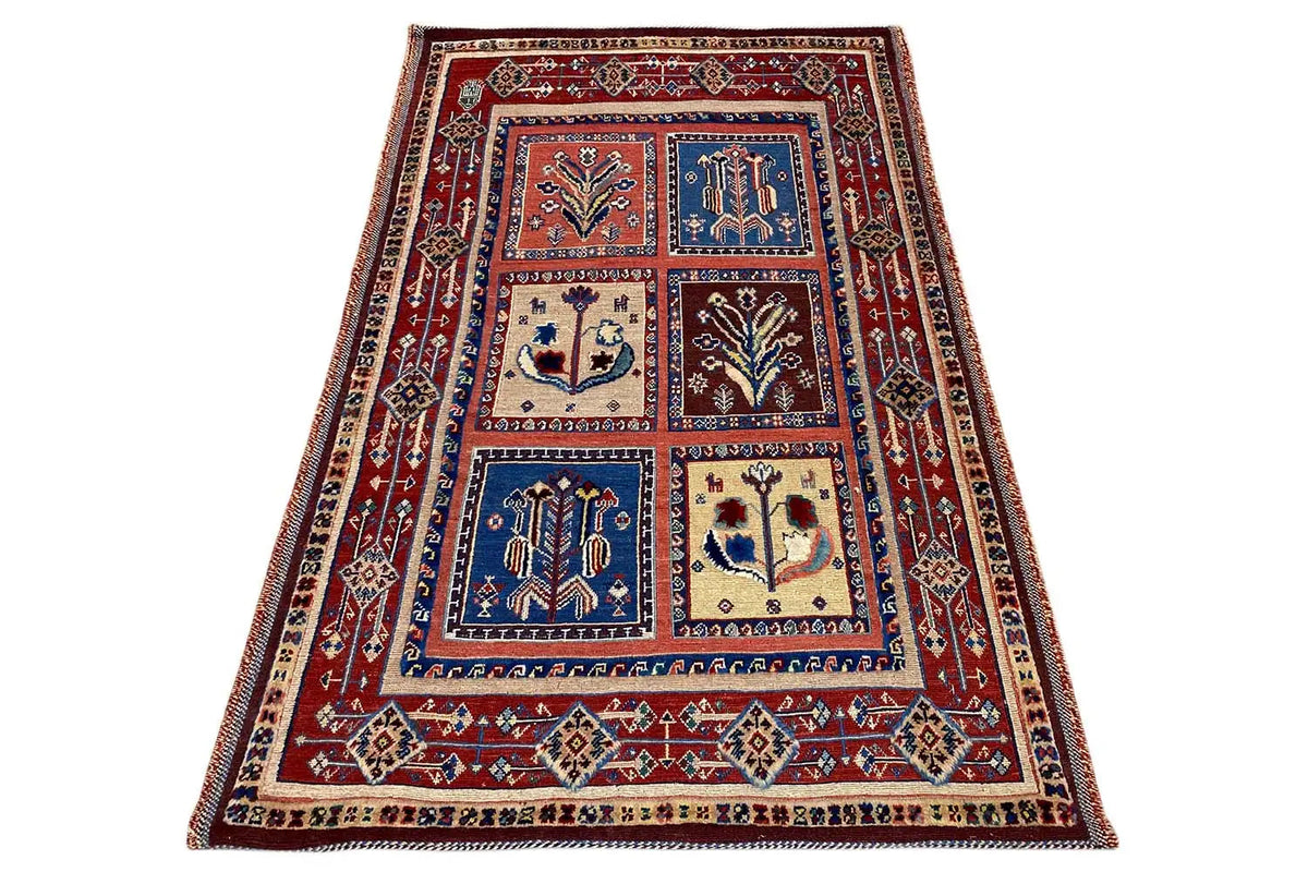 Soumakh rug 117x97 cm upright, red Oriental pattern with a blue border