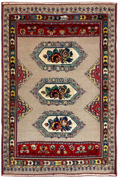Soumak rug 124x82 cm, beige field with three blue and red medallions