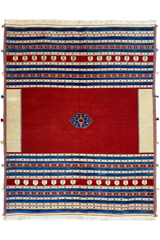 Soumak rug 202x162 cm, red with a central medallion and blue border