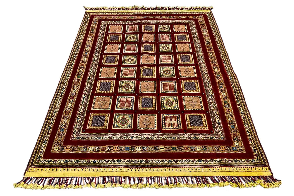 Rug with a geometric checked pattern, reddish brown, framed border, fringes
