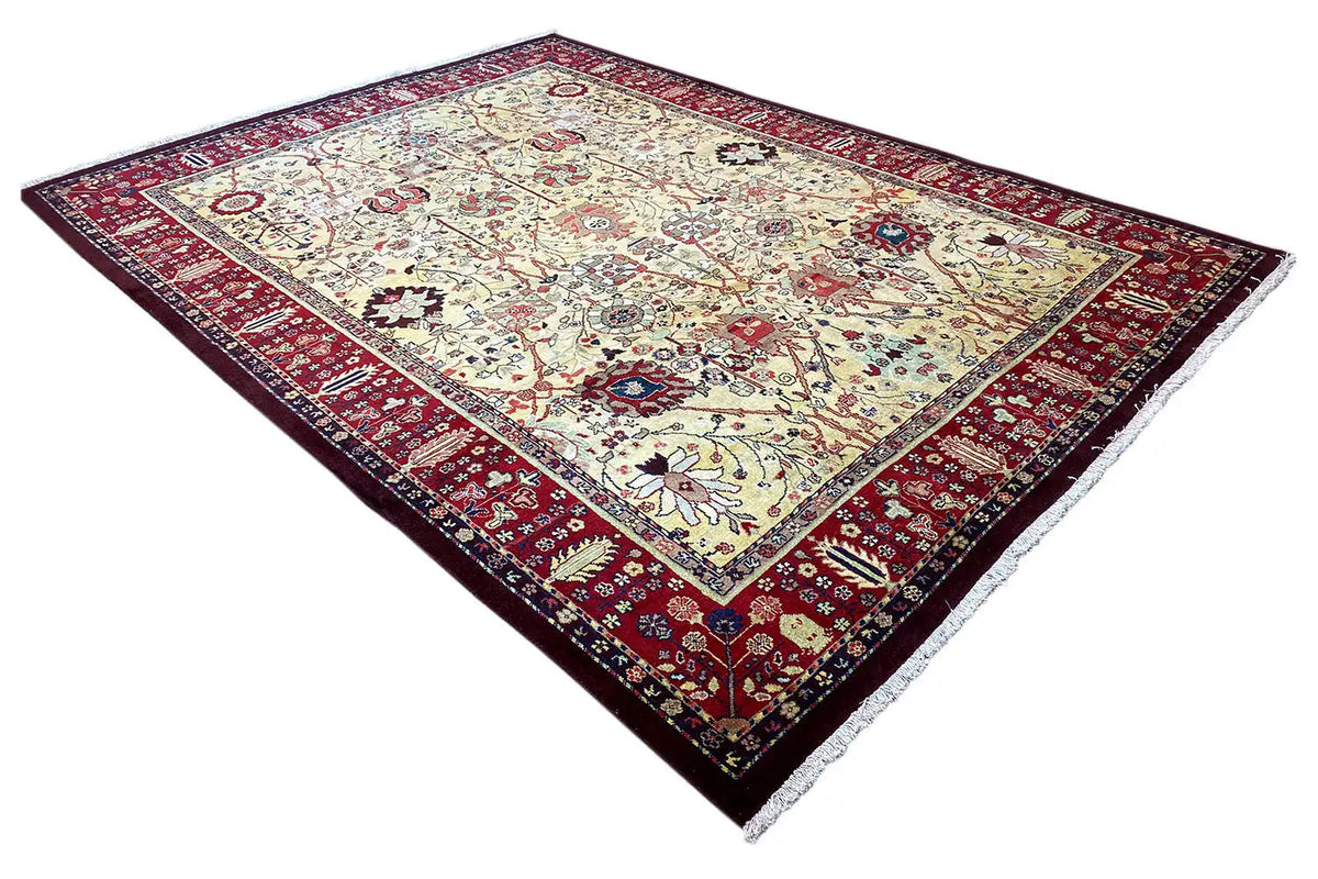 Sultan Abad exclusive rug with ornaments, cream-colored center and red border