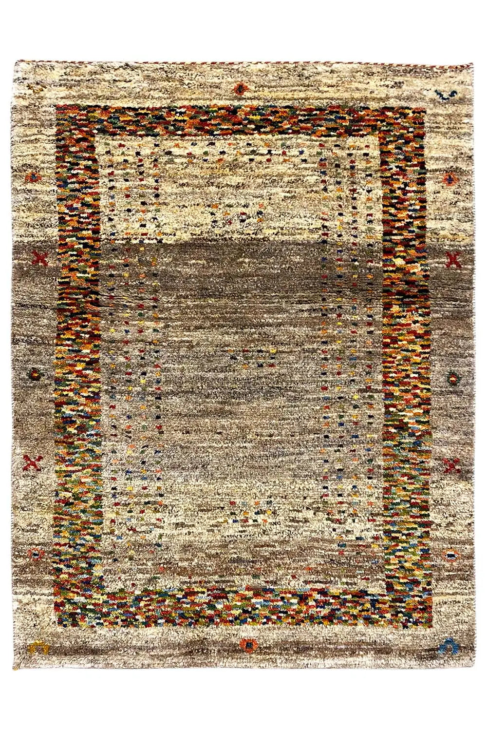 Rug 139x98 cm with gray central motif and multicolored border