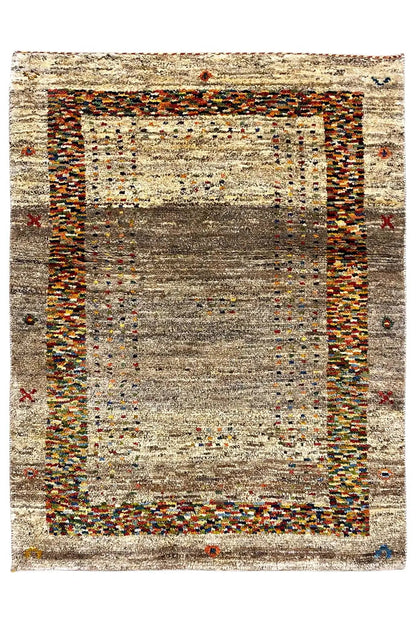 Rug 139x98 cm with gray central motif and multicolored border