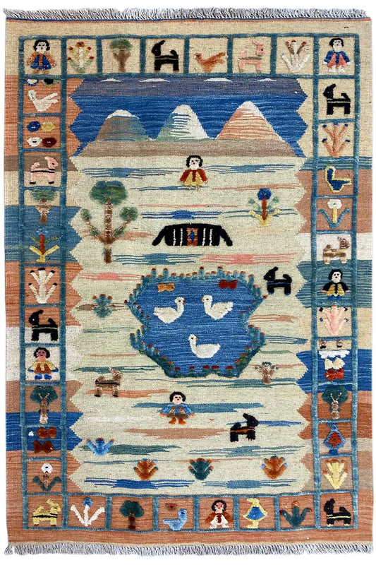 Oriental rug with a blue central motif, row pattern and geometric border, fringes