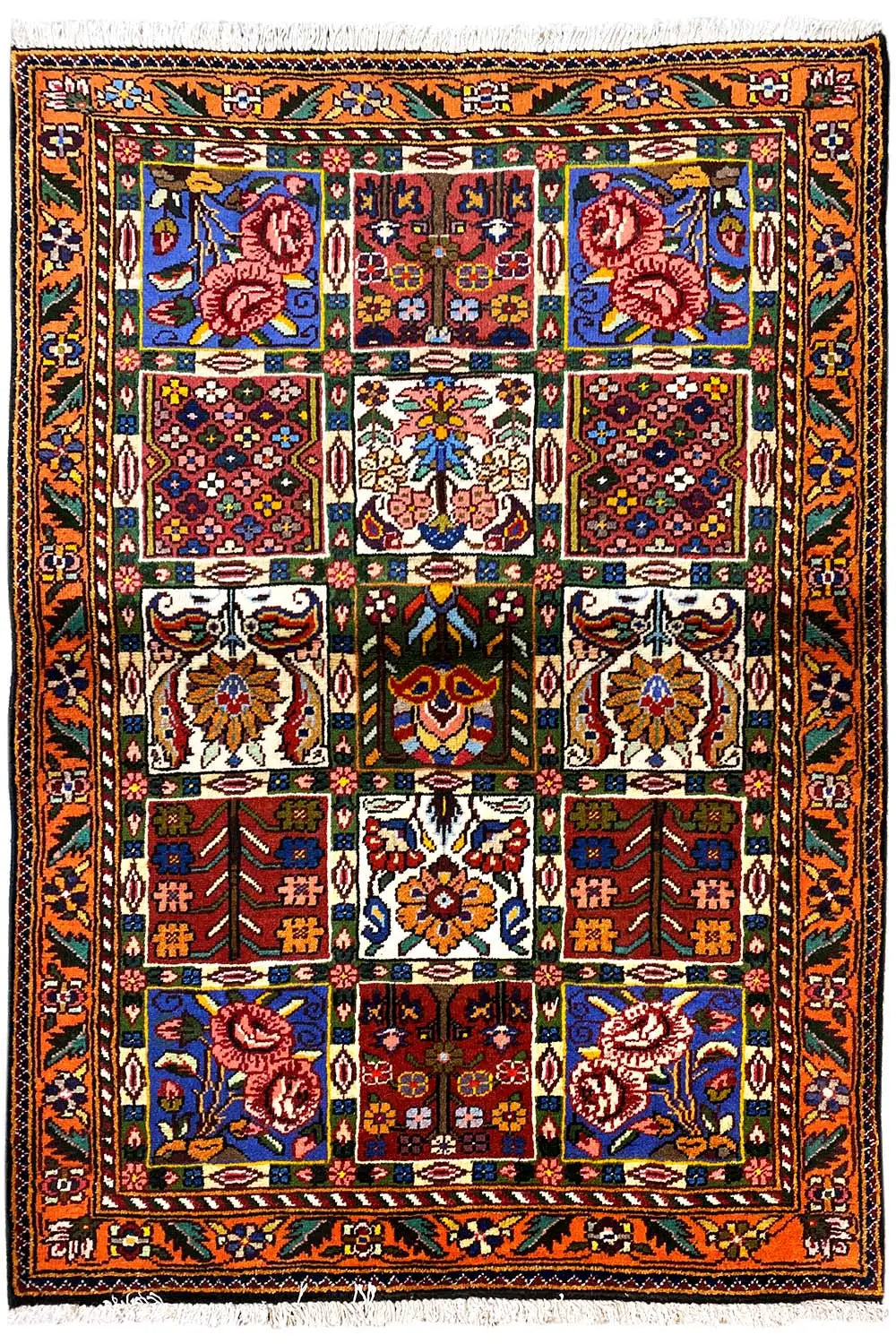 Bakhtiari rug (145x105 cm) full view with an orange border and medallion pattern
