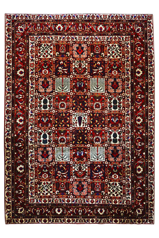 Bakhtiari rug 340x238 cm, red medallion pattern with border