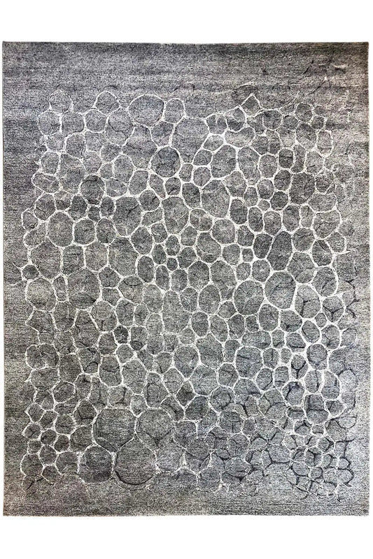 Hand-tufted rug, gray: hexagonal honeycomb pattern with a wide border