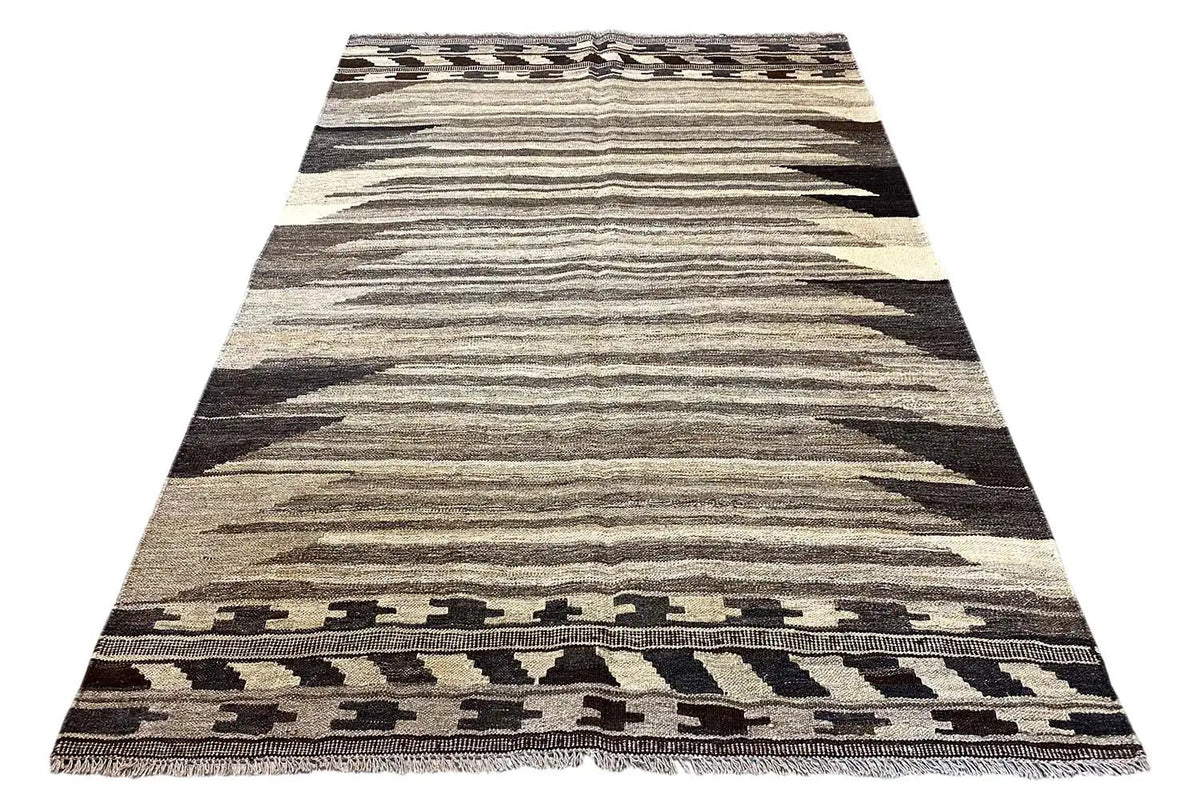 Kilim Qashqai rug, flat-woven, with stripes and dark zigzag accents in gray/beige