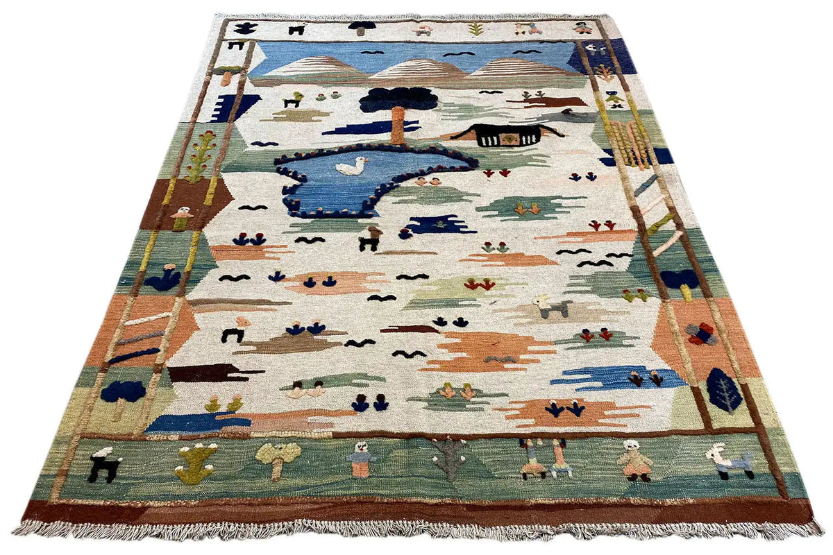 Kilim Qashqai rug, displayed example with a colorful border and fringes