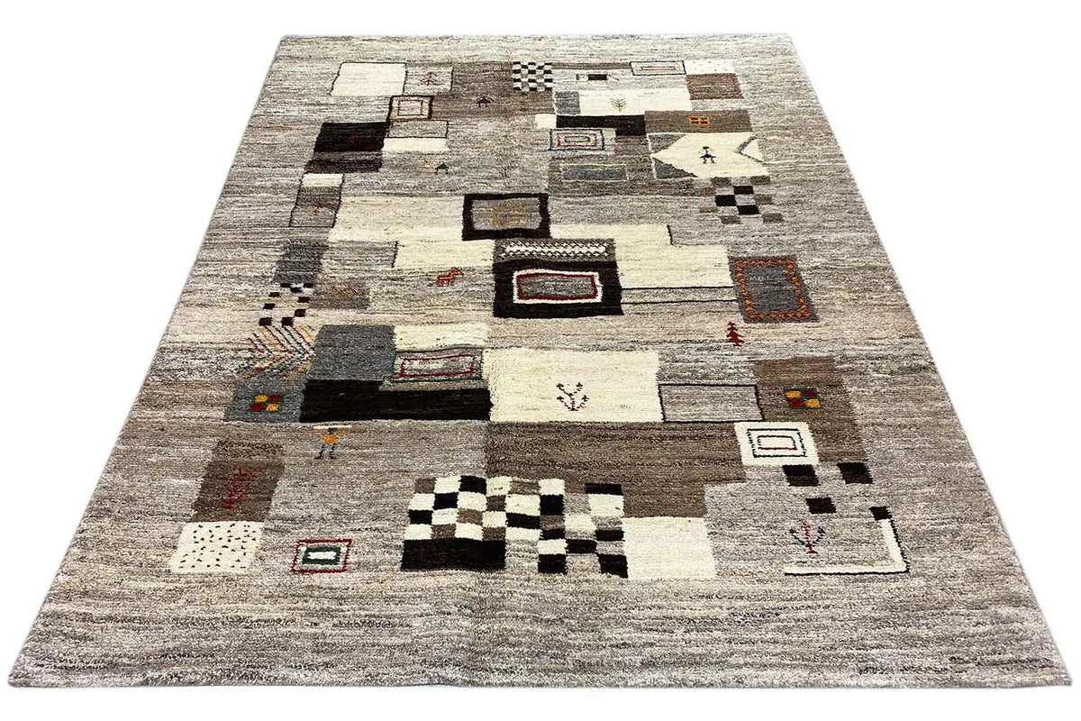 Gabbeh rug with central squares and patchwork in gray/beige, rectangular