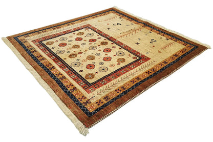 Qashqai exclusive rectangular rug, cream background with red-and-blue border ornamentation