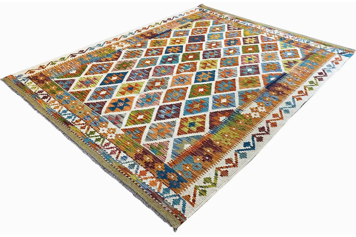 Afghan kilim 199×151 cm, diagonal view with a border pattern and dark center