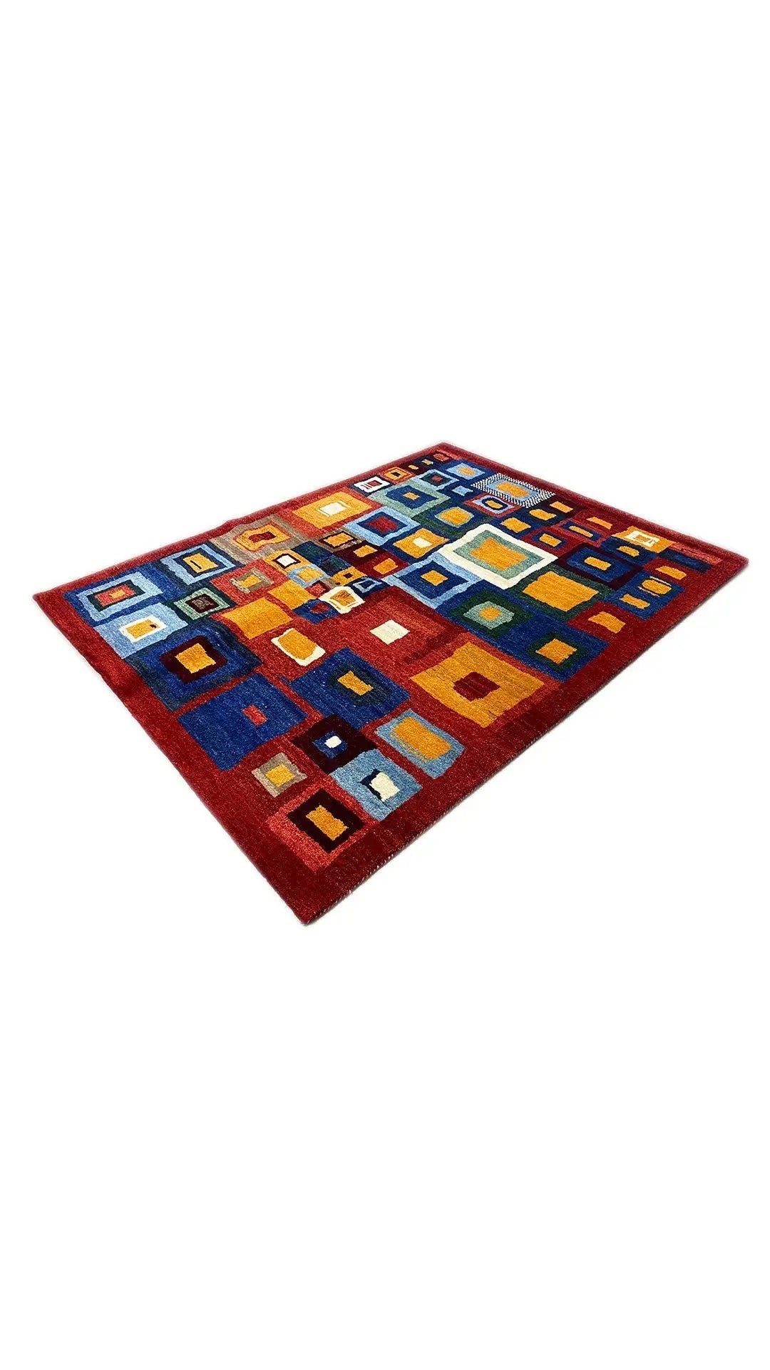 Gabbeh rug (200x151 cm) spread out, diagonal view of geometric quadrilaterals.