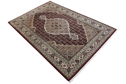 Indo Tabriz carpet (185x125 cm) as a tilted rectangle with ornaments