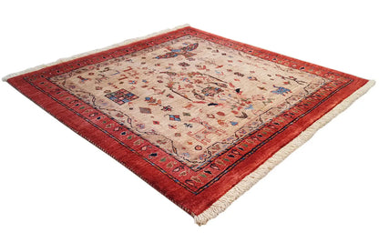 Qashqai Exclusive rug, square; red border and decorative pattern on a light background