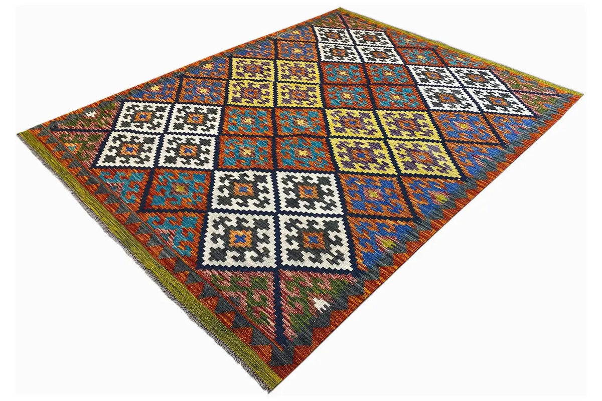 Kilim rug 202x152 cm, diagonal view, patchwork diamonds in blue, green, and white.