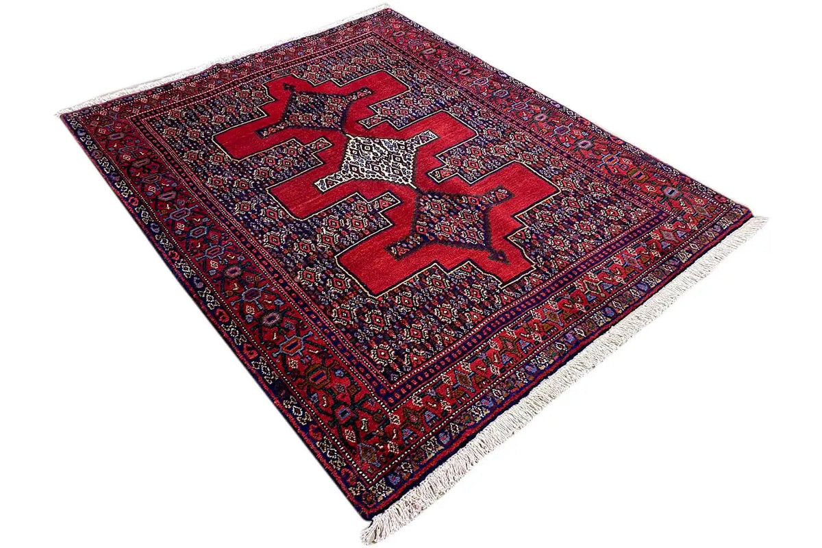 Hamadan rug, diagonal, red star medallion and blue vine ornament