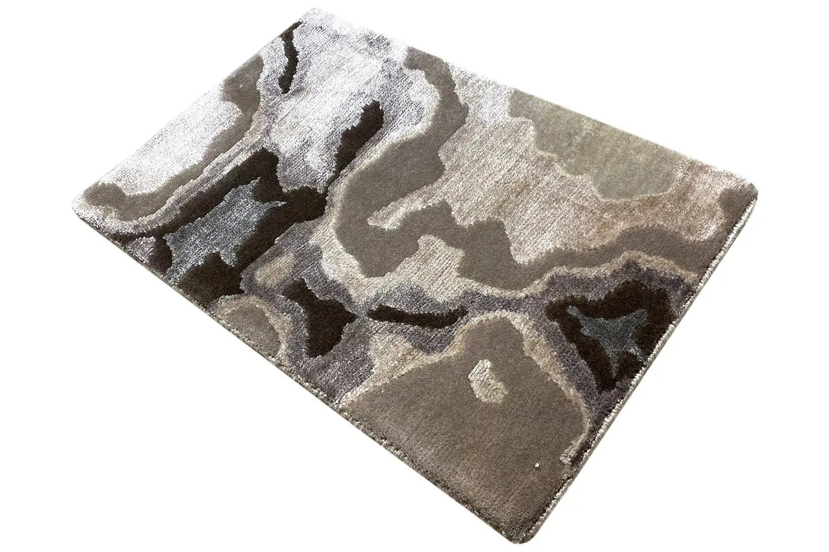 Designer rug 4966 with abstract pattern, diagonal view, gray and beige