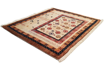 Qashqai exclusive rug 90x79 cm: fully spread out, multicolored borders and fringes