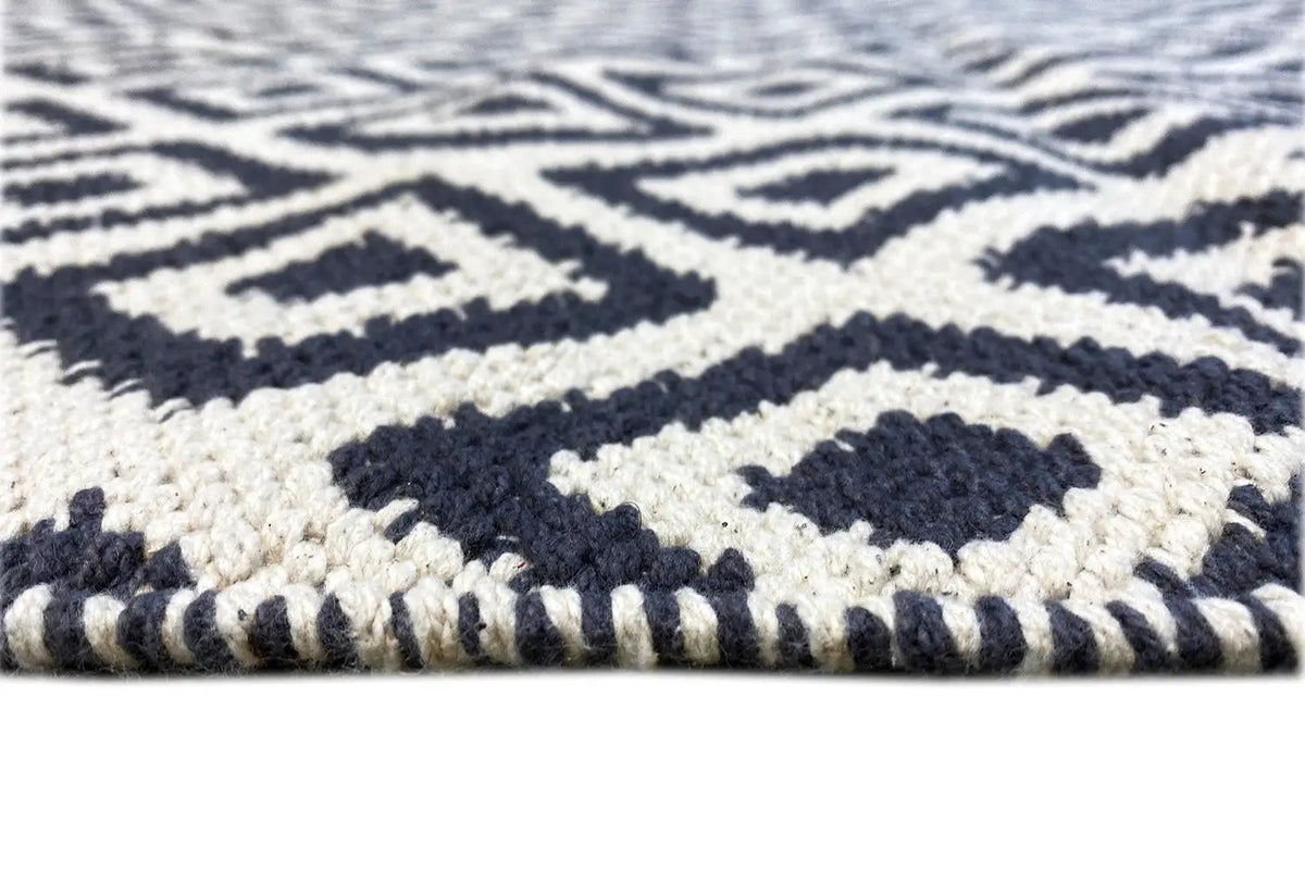 Modern Kilim - Samak 04 Black - German Carpet Shop