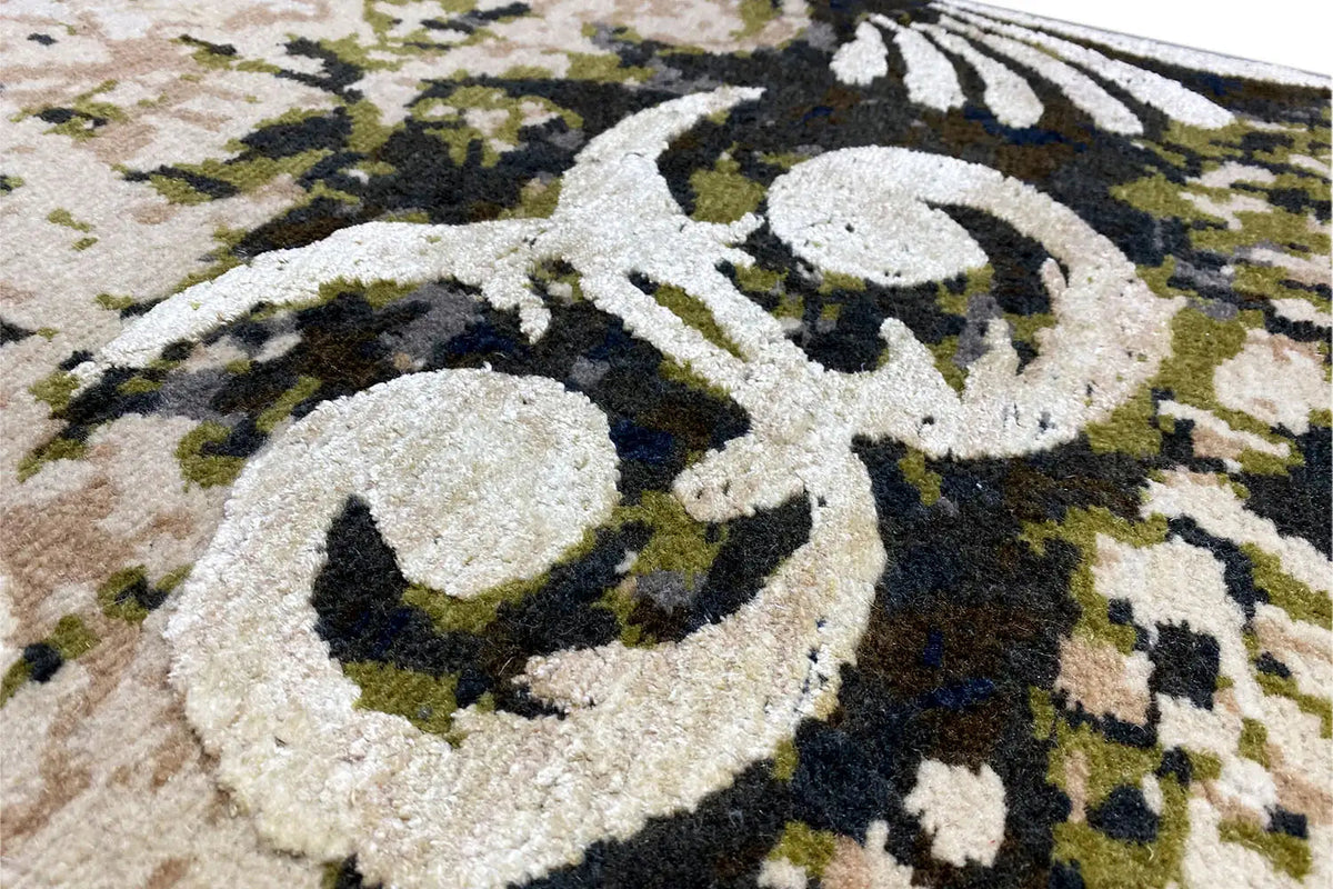 Rug 60x60 cm Detail: beige textile design with black ornamental elements and green