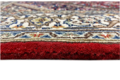 Bidjar runner with a fine fringed finish and red-edged border