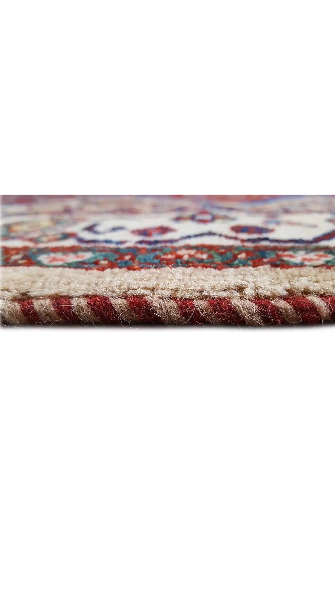 Carpet edge with border pattern and short fringes, multicolored