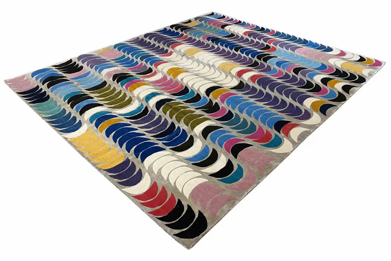 Rug 250x300 cm with multicolored wave pattern
