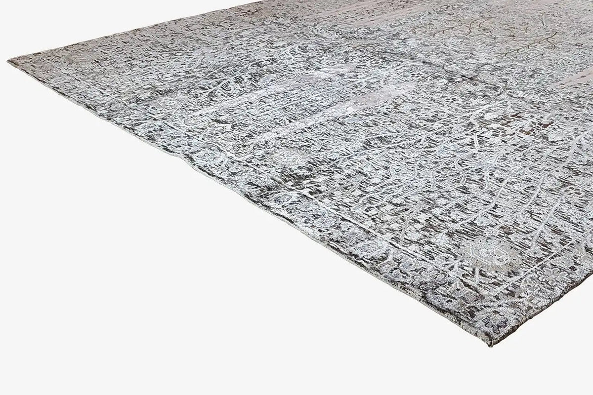 Rug, rectangular: gray-blue ornamental pattern with a light pile gradient and edges