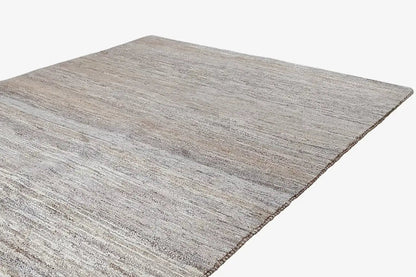 Gabbeh rug with a fine, mottled pattern in beige-gray tones