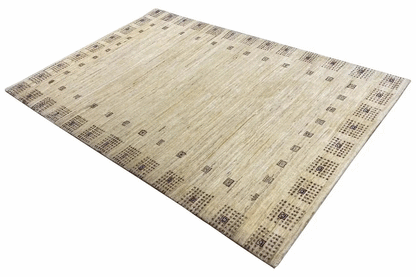 Gabbeh-Lori rug (150x101 cm) diagonal view: beige relief with patterned border