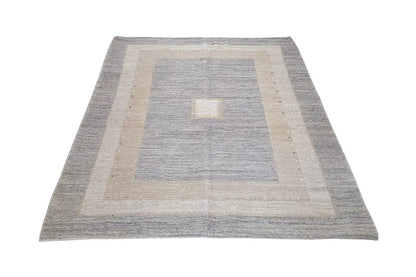 Kilim rug with a rectangular pattern in light gray and beige, bordered frame