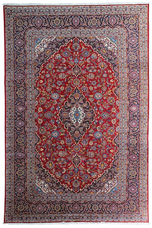 Red Keshan rug (354x253 cm) with medallion design and paisley border