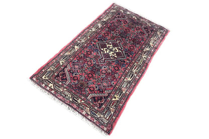 Rectangular Hamadan rug 135x77 cm, red pattern with dark blue and a light decorative border