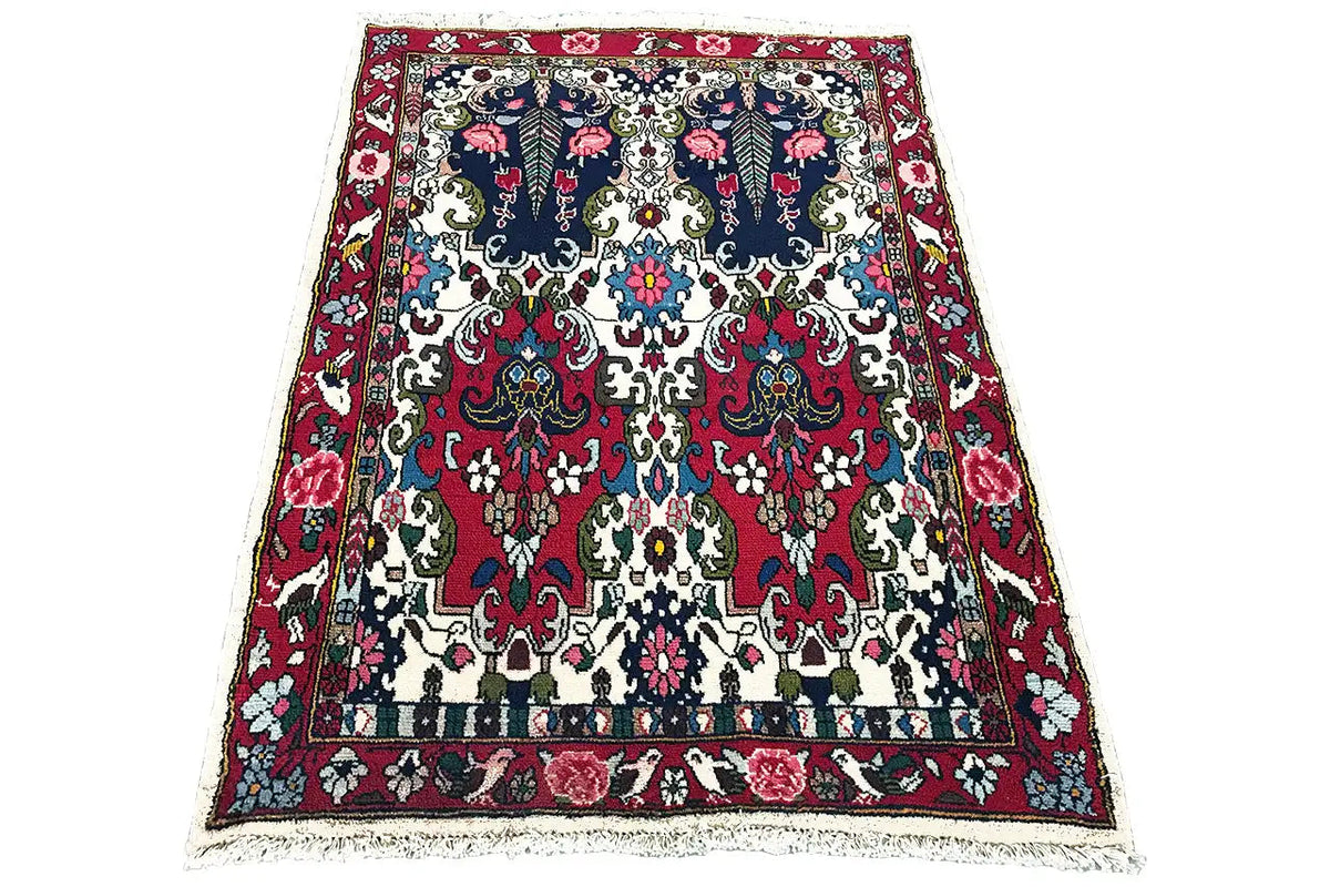 Bakhtiari rug 142x104 cm, red-white-blue ornaments with a floral border frame