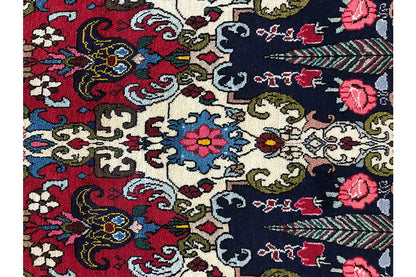 Bakhtiari rug 142x104 cm, pattern detail with tendrils, flowers and ornaments in dark blue