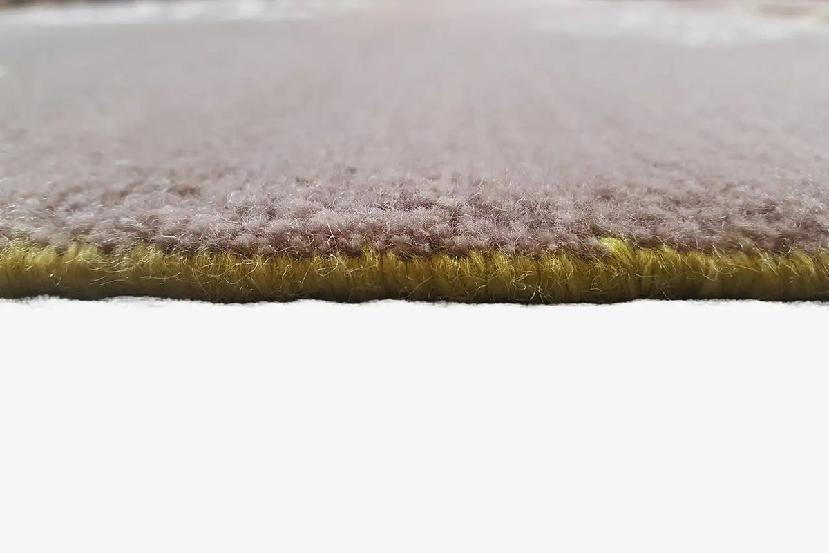 Designer rug Bo Hamsa with a low pile and an olive-colored edge