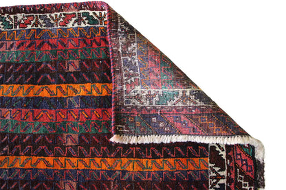 Oriental rug Shiraz-Qashqai detail: corner area with border and fringe